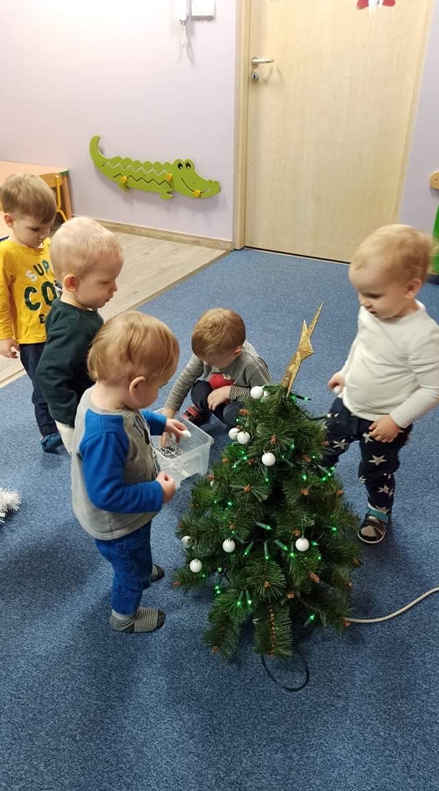 Wspólnie ubieramy Choinkę 